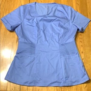 Jaanuu fitted scrub top